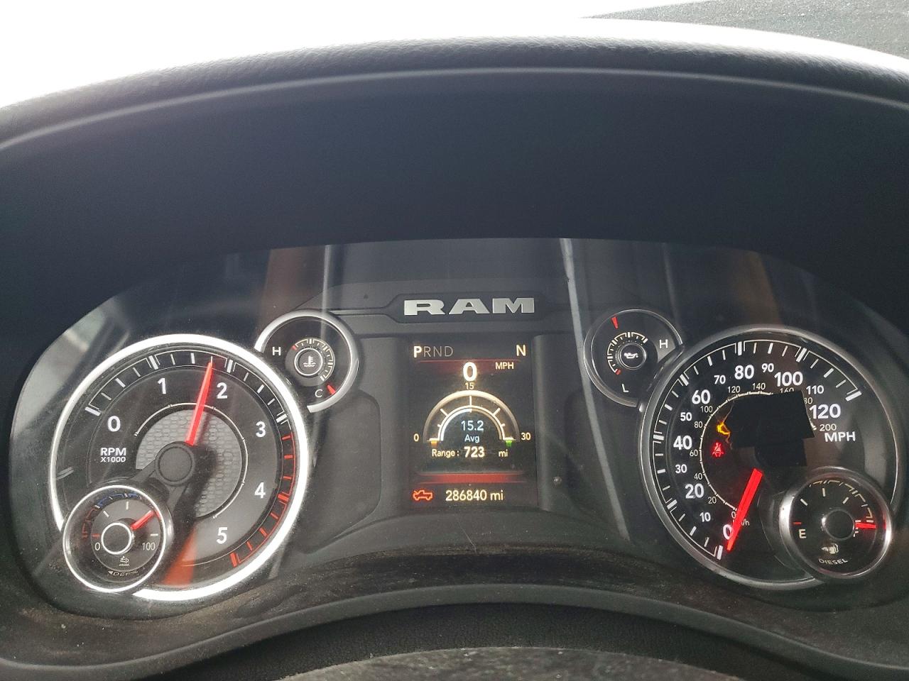 2021 RAM 3500 BIG HORN photo 9