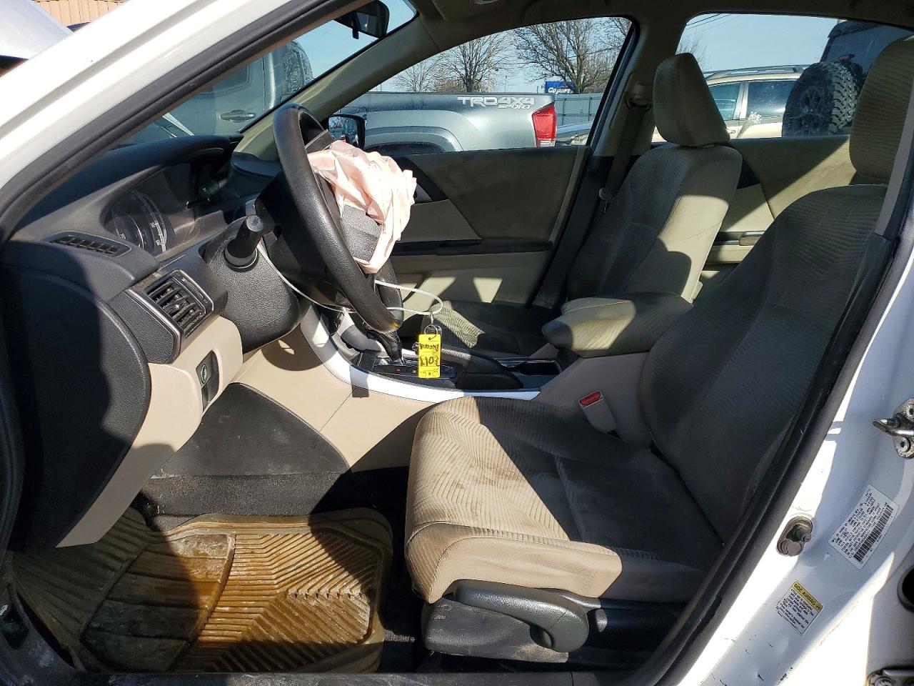 2014 HONDA ACCORD LX photo 7
