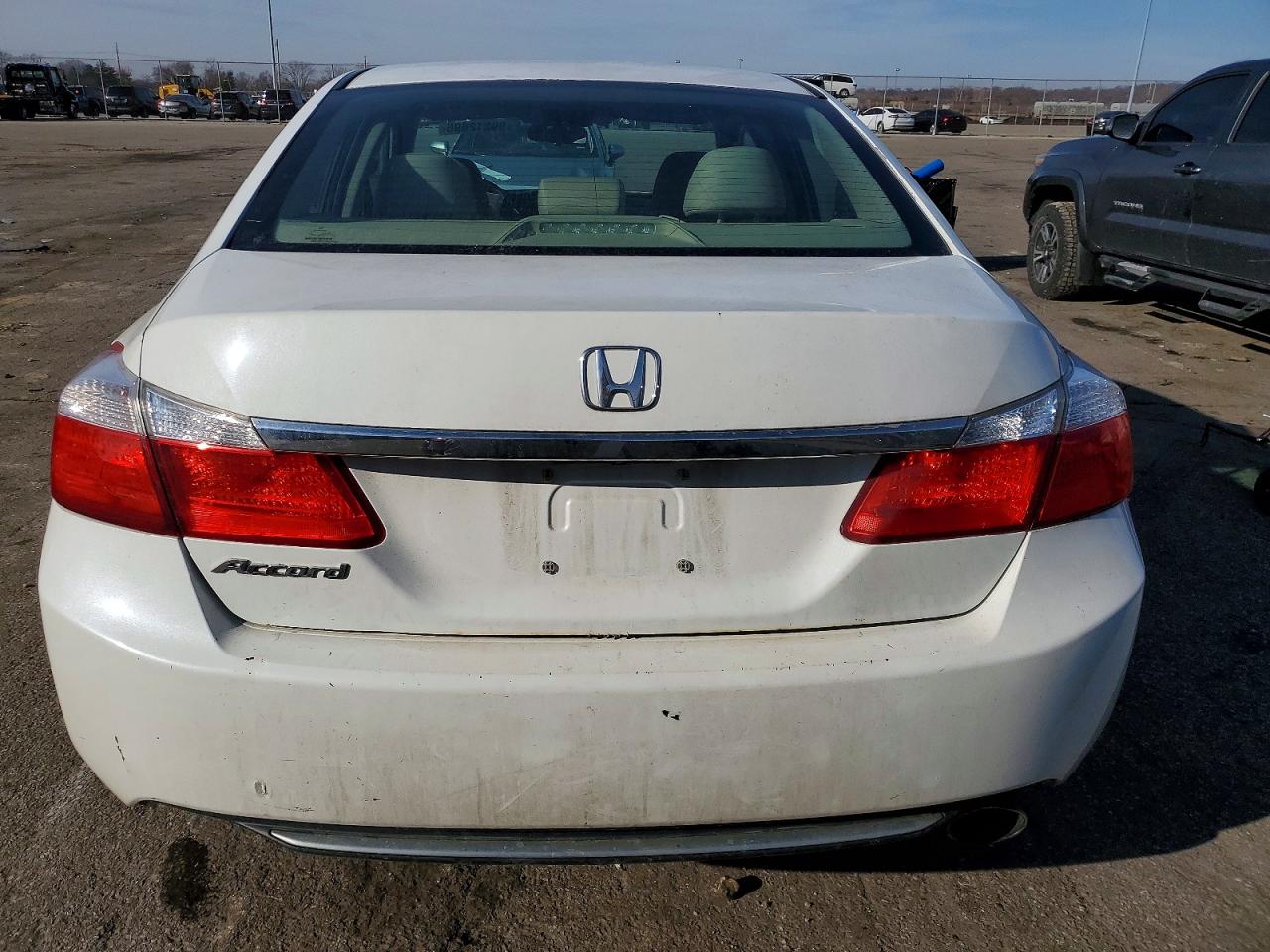 2014 HONDA ACCORD LX photo 6