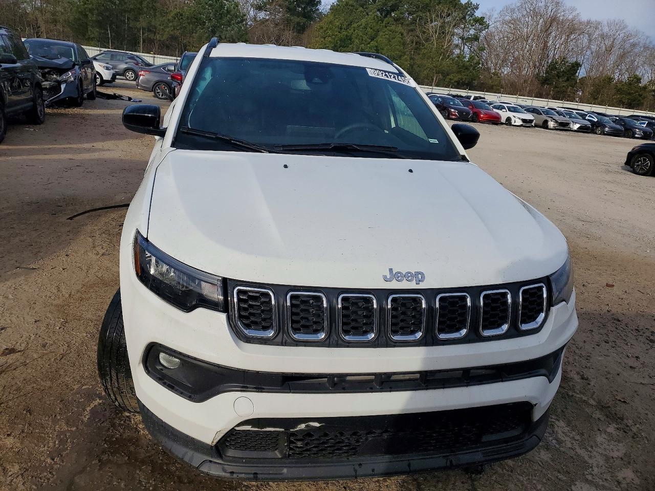 2024 JEEP COMPASS LATITUDE photo 5
