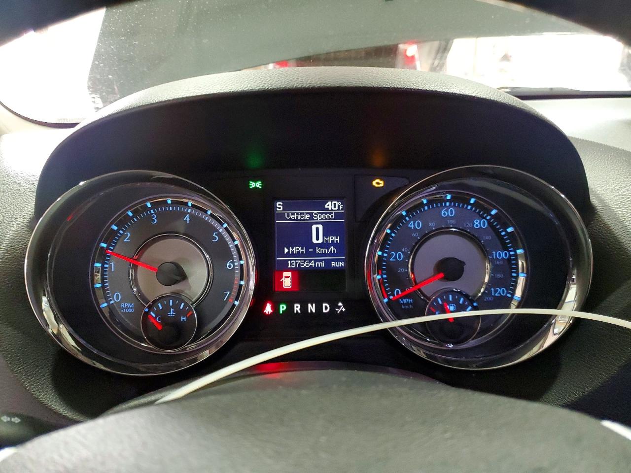 2012 CHRYSLER TOWN & COUNTRY TOURING photo 9