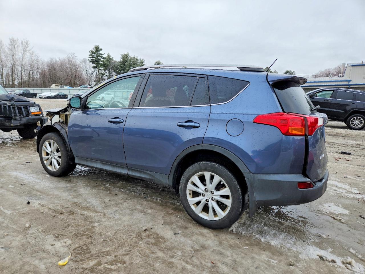2013 TOYOTA RAV4 LIMITED photo 2