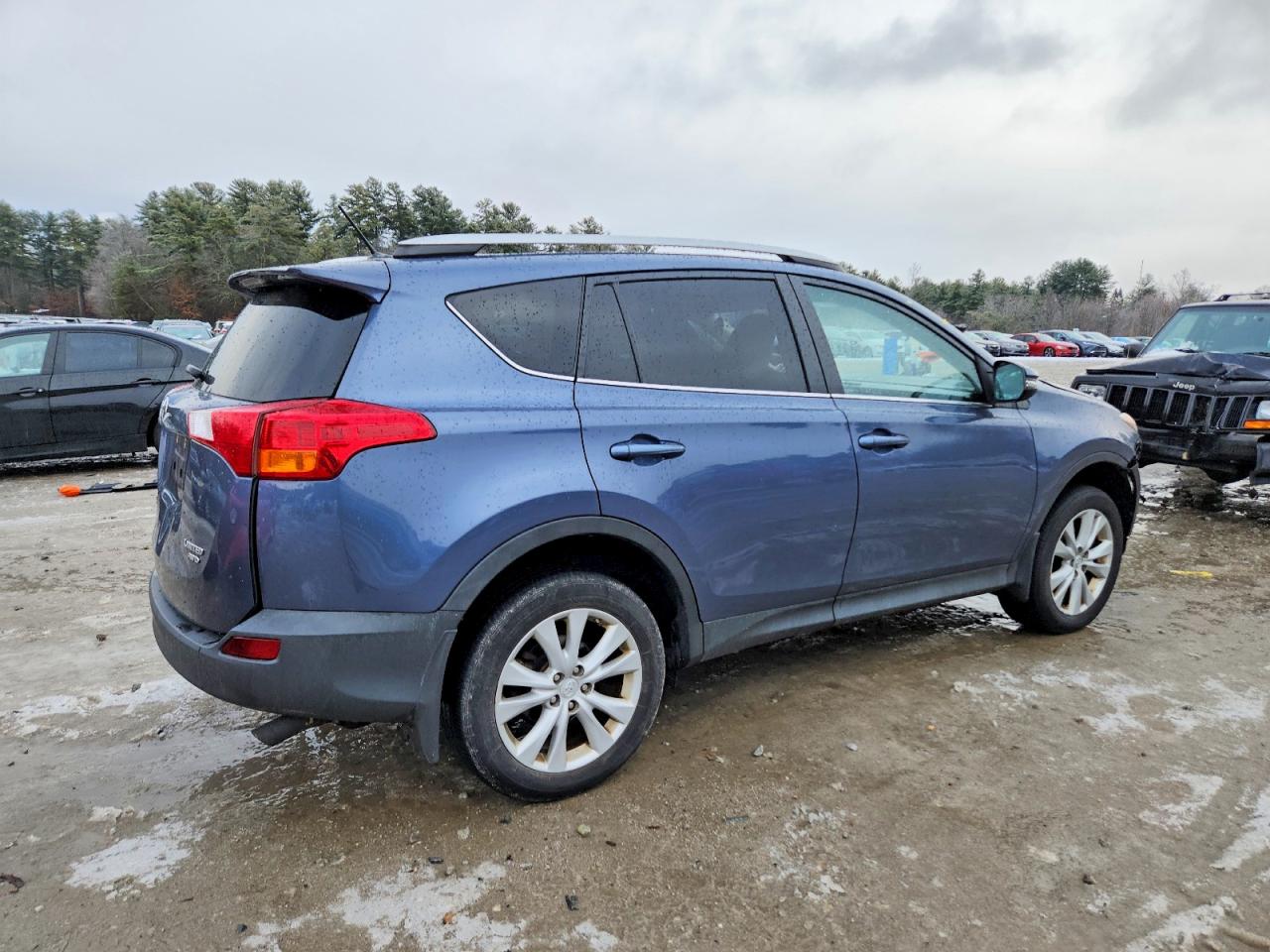 2013 TOYOTA RAV4 LIMITED photo 3