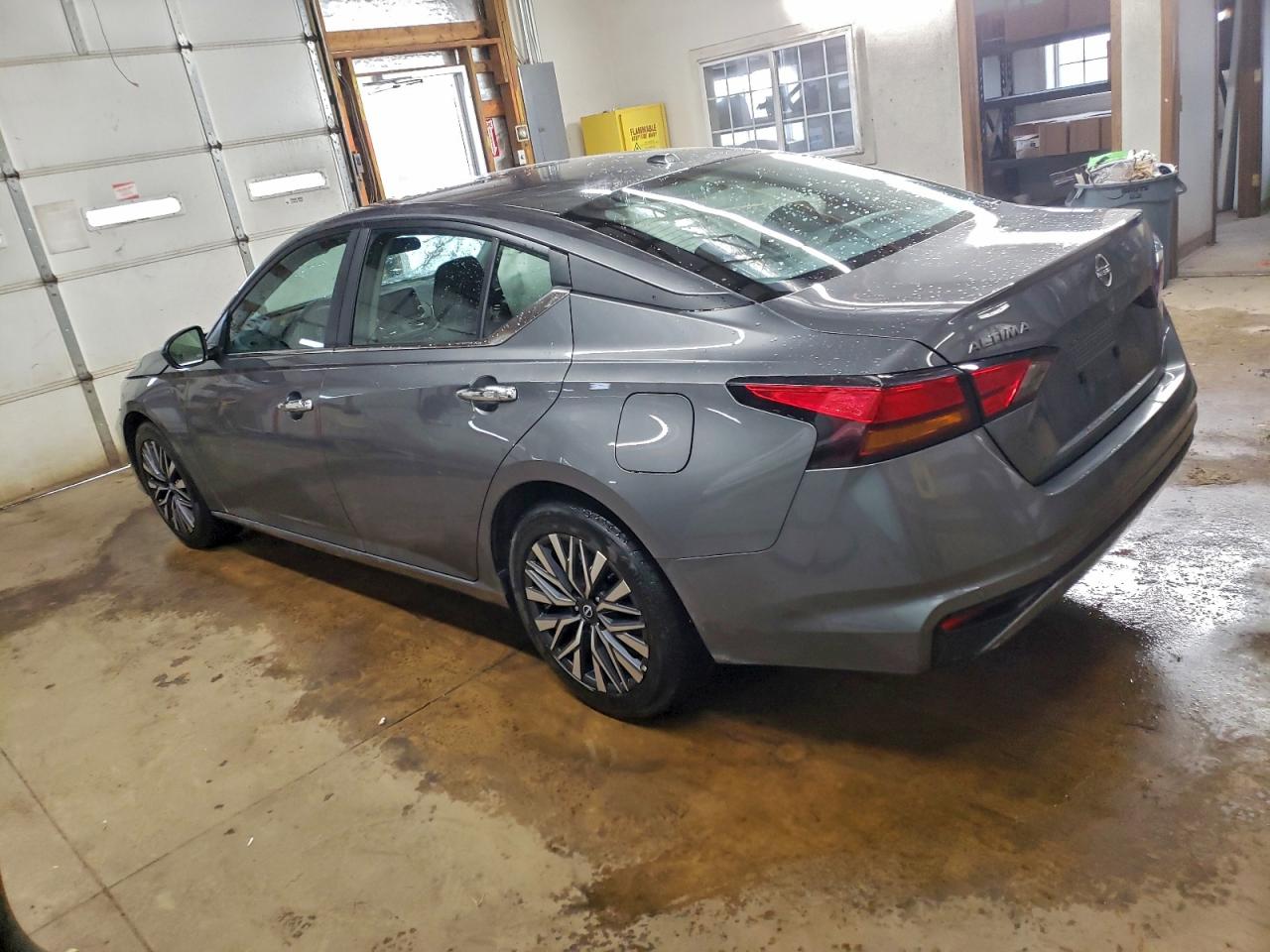 2025 NISSAN ALTIMA SV photo 2