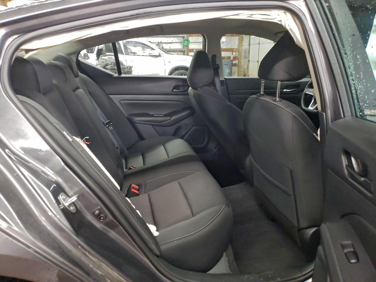 2025 NISSAN ALTIMA SV photo 10