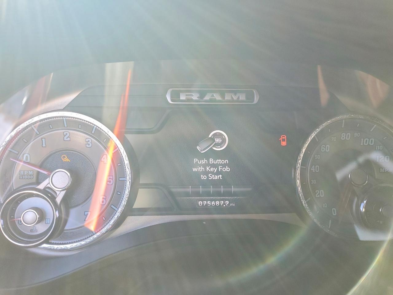 2019 RAM 1500 LONGHORN photo 9