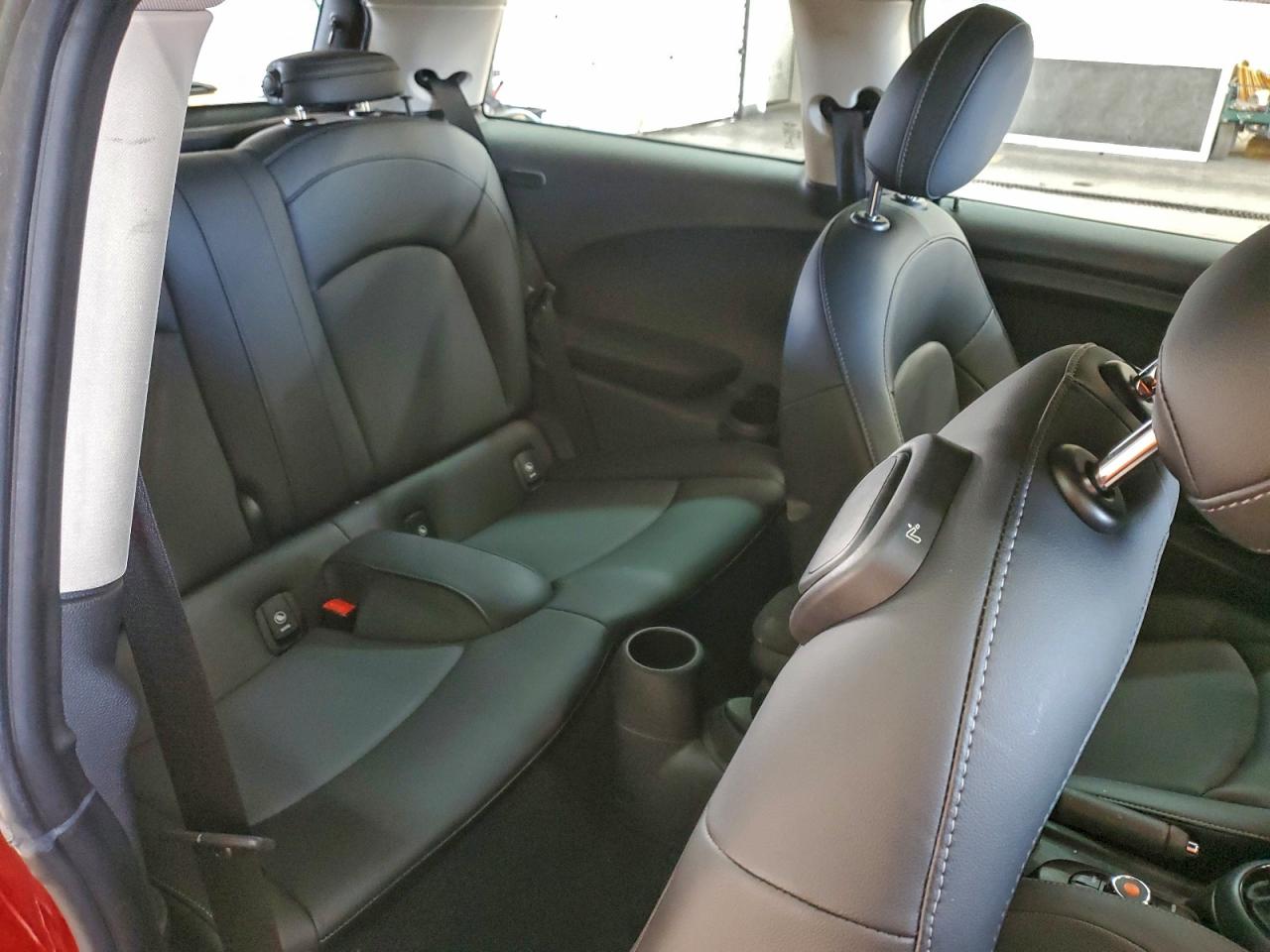 2019 MINI COOPER photo 10