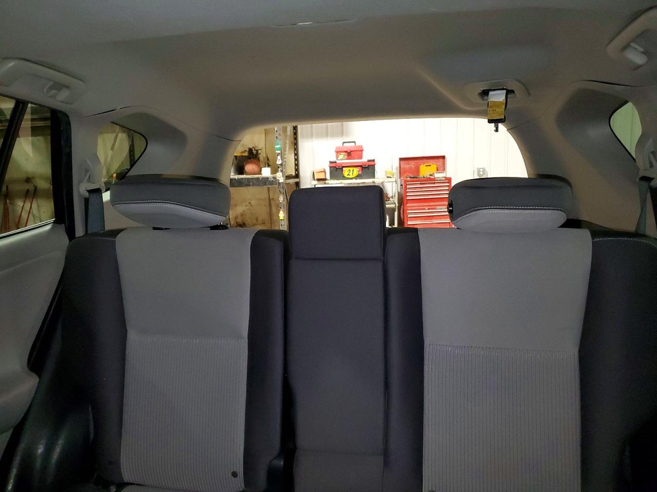 2013 TOYOTA RAV4 XLE photo 10