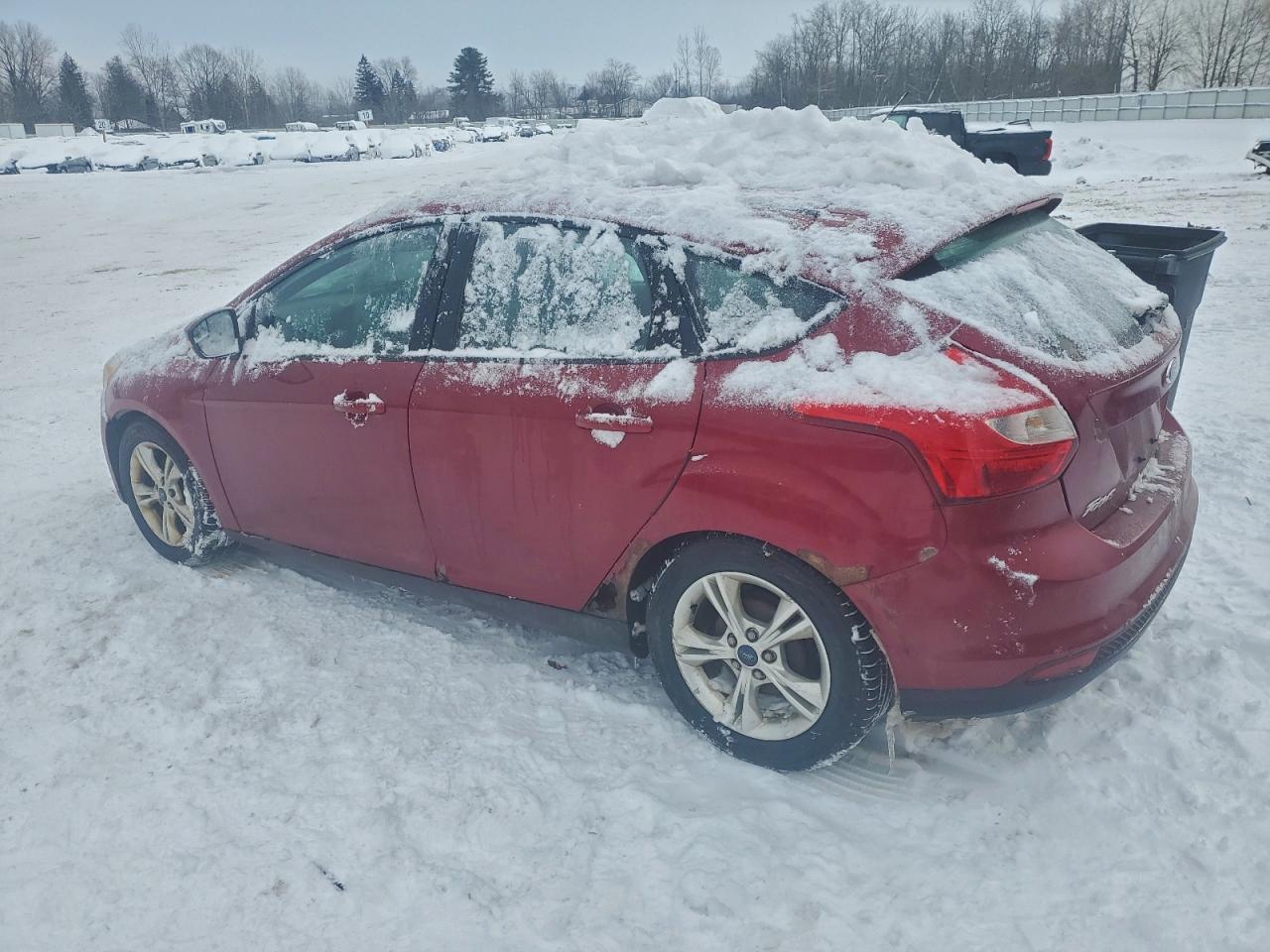 2014 FORD FOCUS SE photo 2