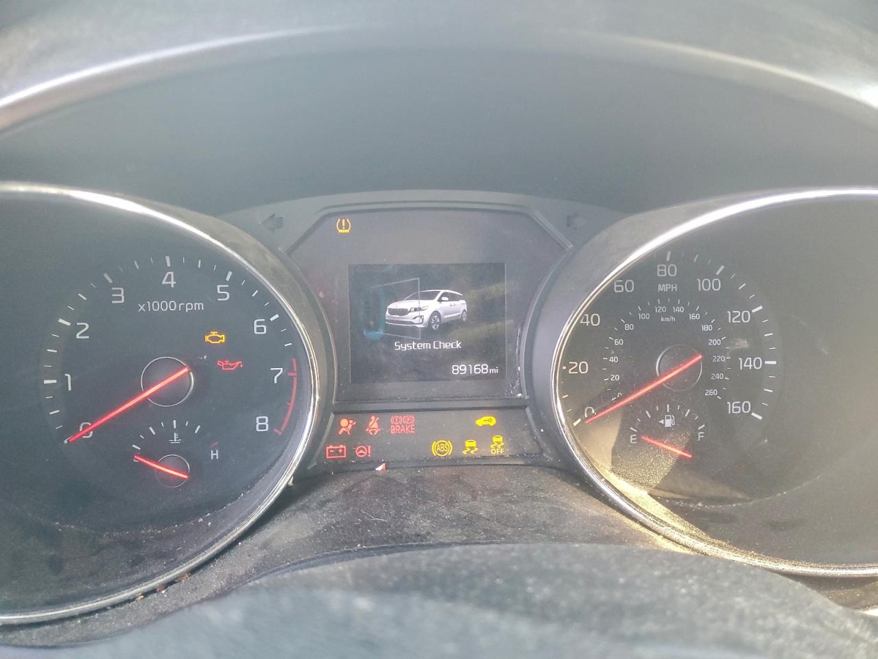 2019 KIA SEDONA LX photo 9
