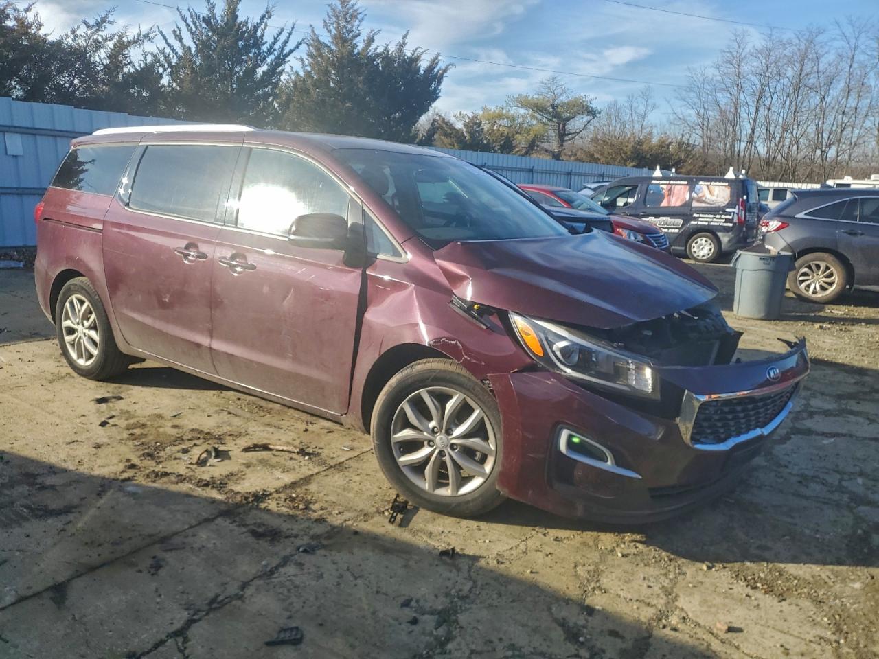 2019 KIA SEDONA LX photo 4