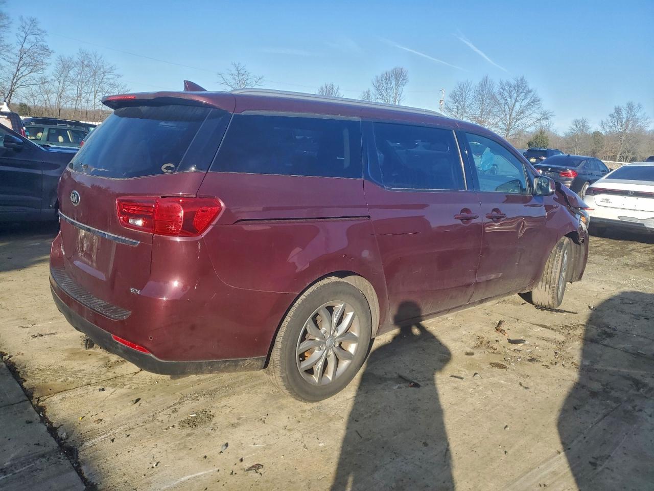 2019 KIA SEDONA LX photo 3
