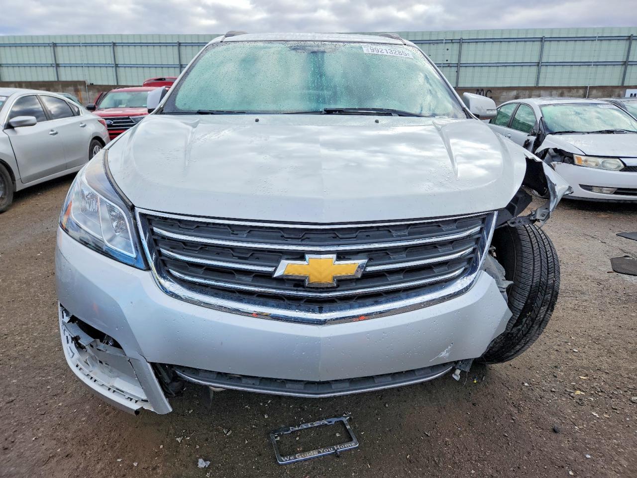 2014 CHEVROLET TRAVERSE LT photo 5