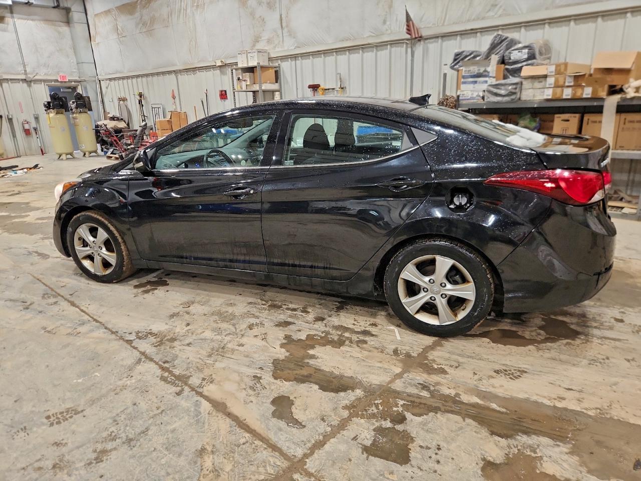 2016 HYUNDAI ELANTRA SE photo 2