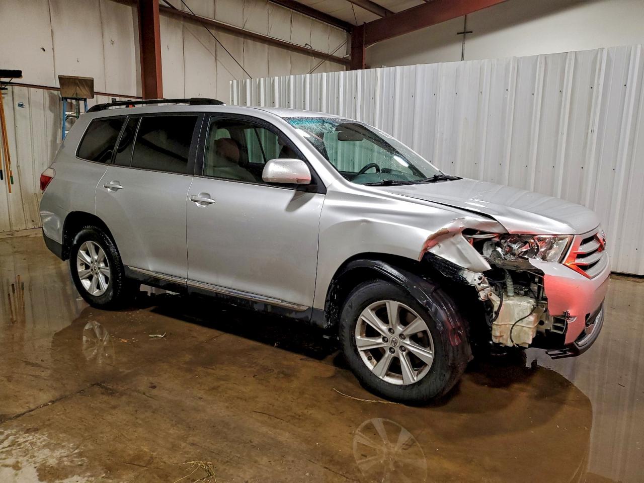 2011 TOYOTA HIGHLANDER BASE photo 4