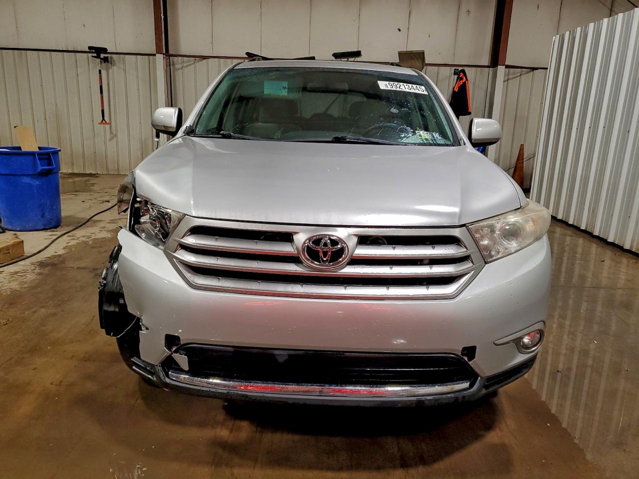 2011 TOYOTA HIGHLANDER BASE photo 5