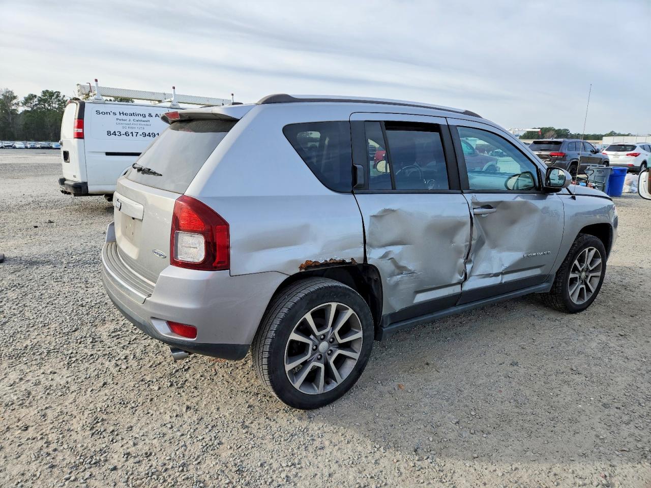 2016 JEEP COMPASS LATITUDE photo 3