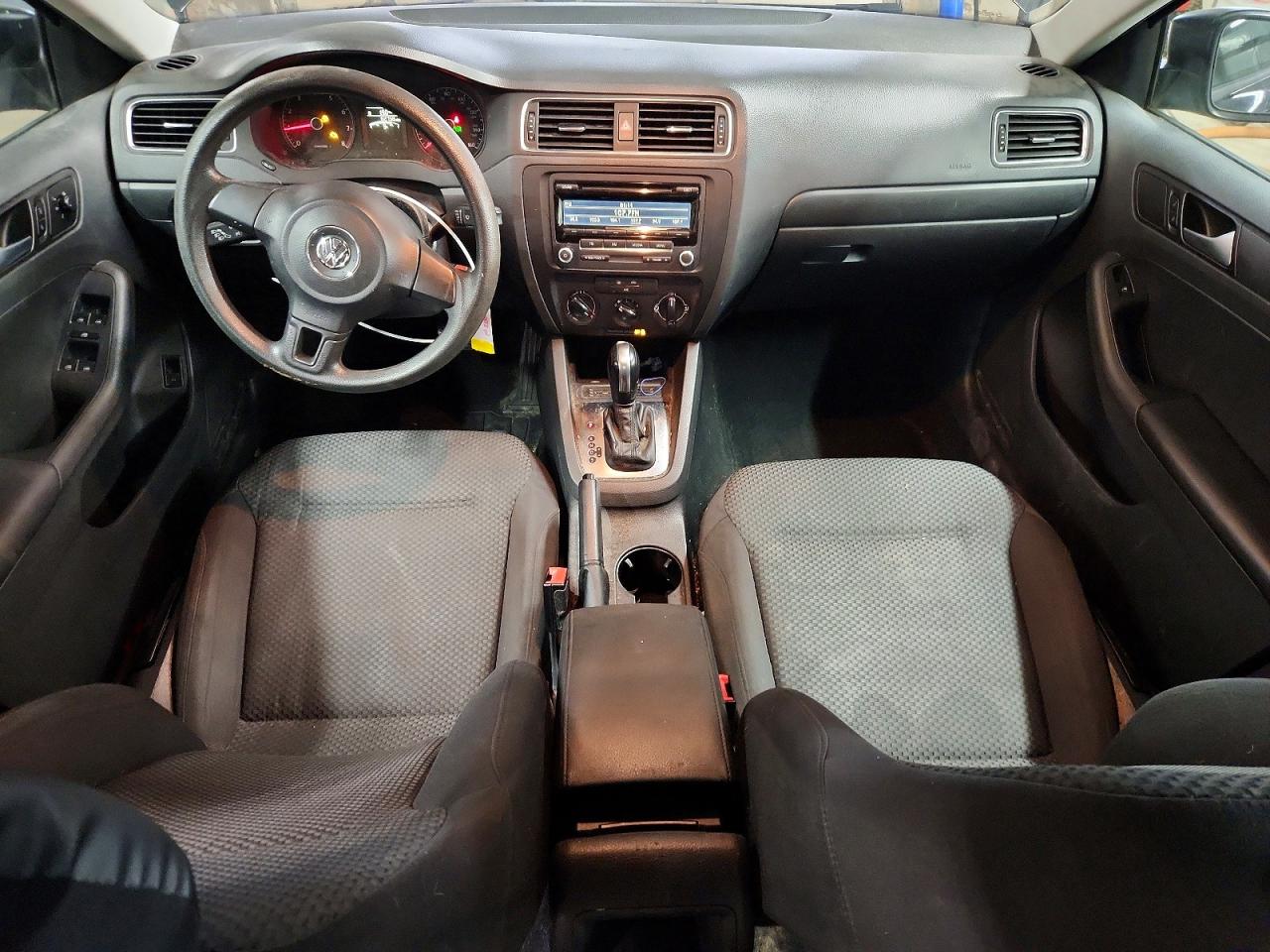 2014 VOLKSWAGEN JETTA BASE photo 8