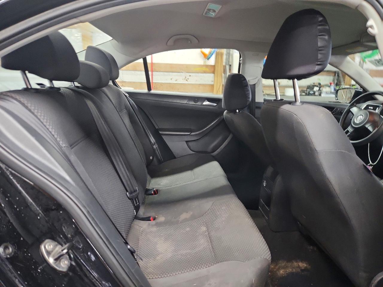 2014 VOLKSWAGEN JETTA BASE photo 10