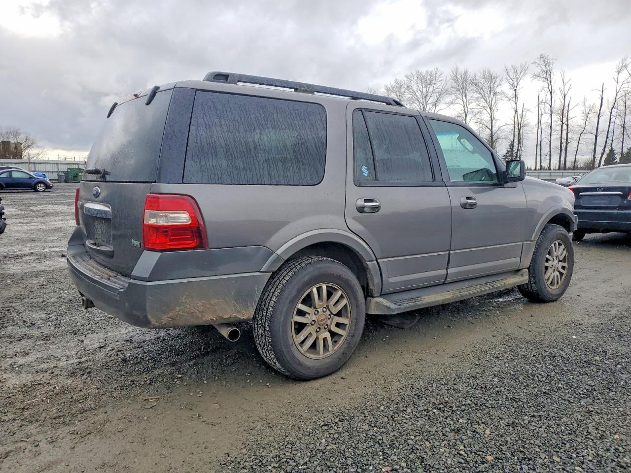 2011 FORD EXPEDITION XLT photo 3