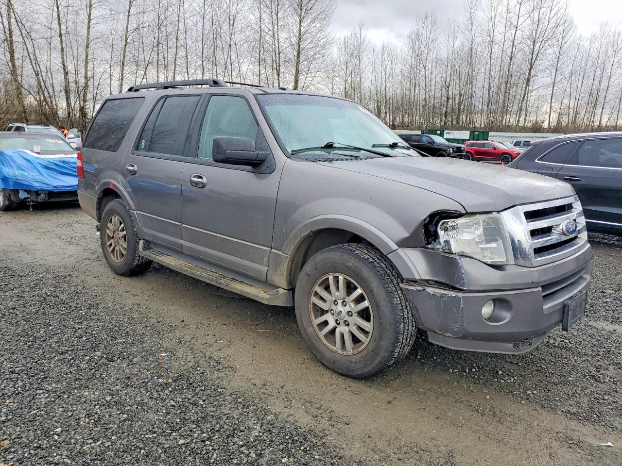 2011 FORD EXPEDITION XLT photo 4