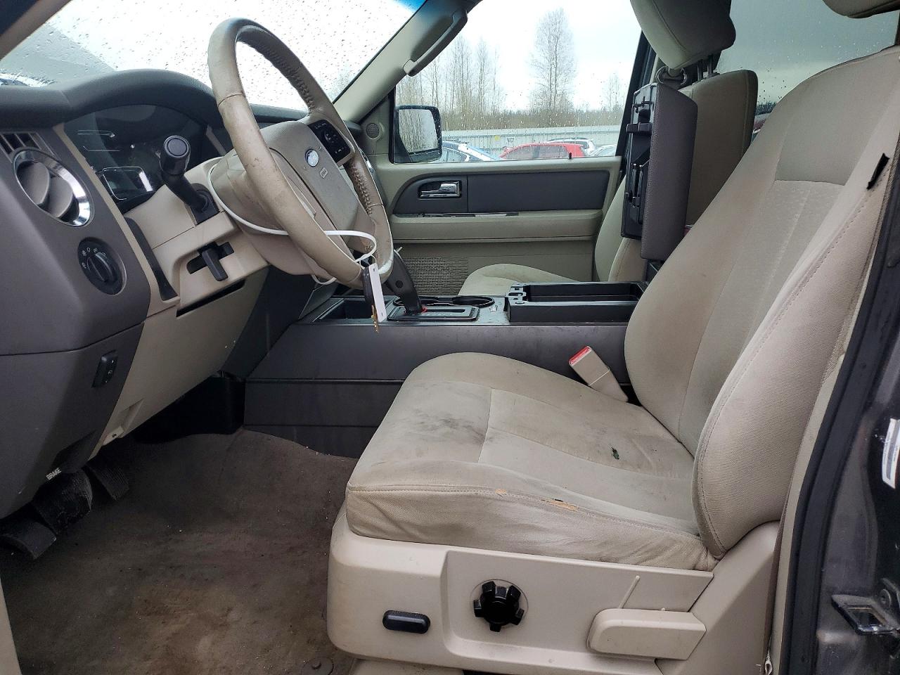 2011 FORD EXPEDITION XLT photo 7
