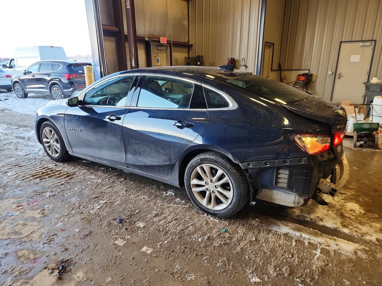 2016 CHEVROLET MALIBU LT photo 4