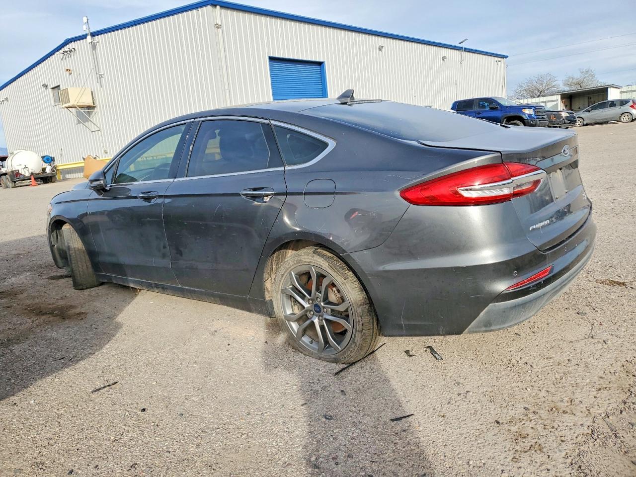 2019 FORD FUSION SEL photo 2
