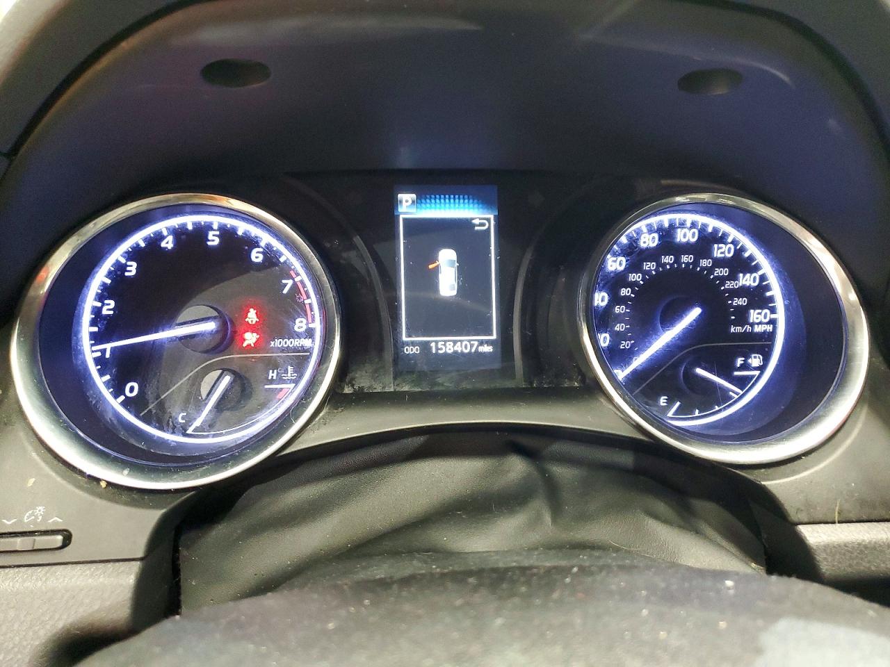 2019 TOYOTA CAMRY L photo 9