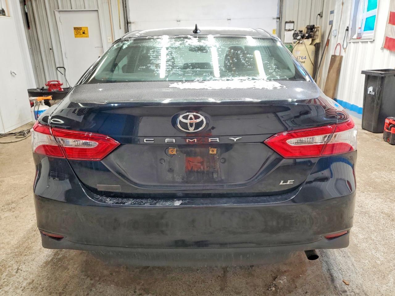 2019 TOYOTA CAMRY L photo 6