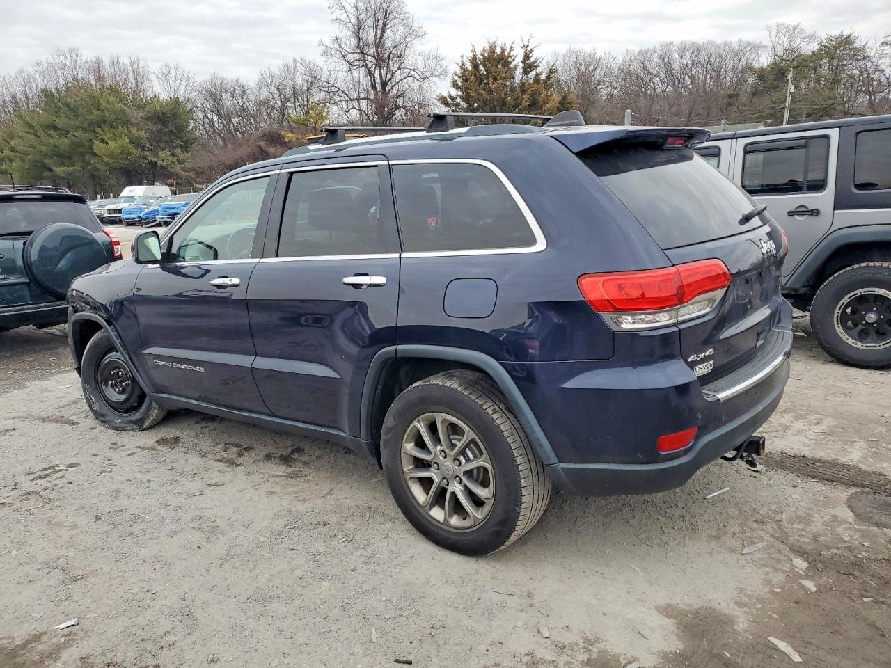 2015 JEEP GRAND CHEROKEE LIMITED photo 2