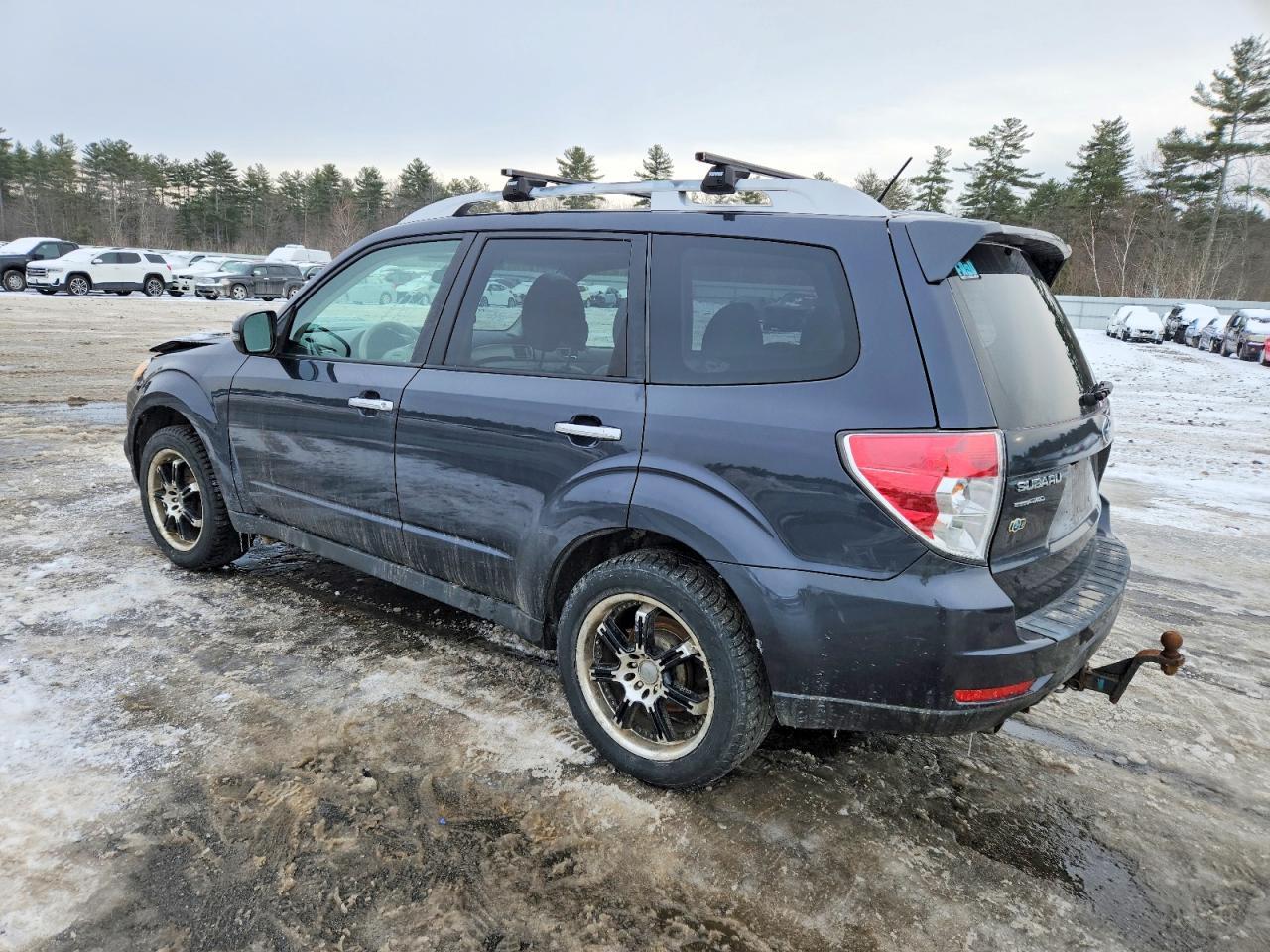 2011 SUBARU FORESTER TOURING photo 2