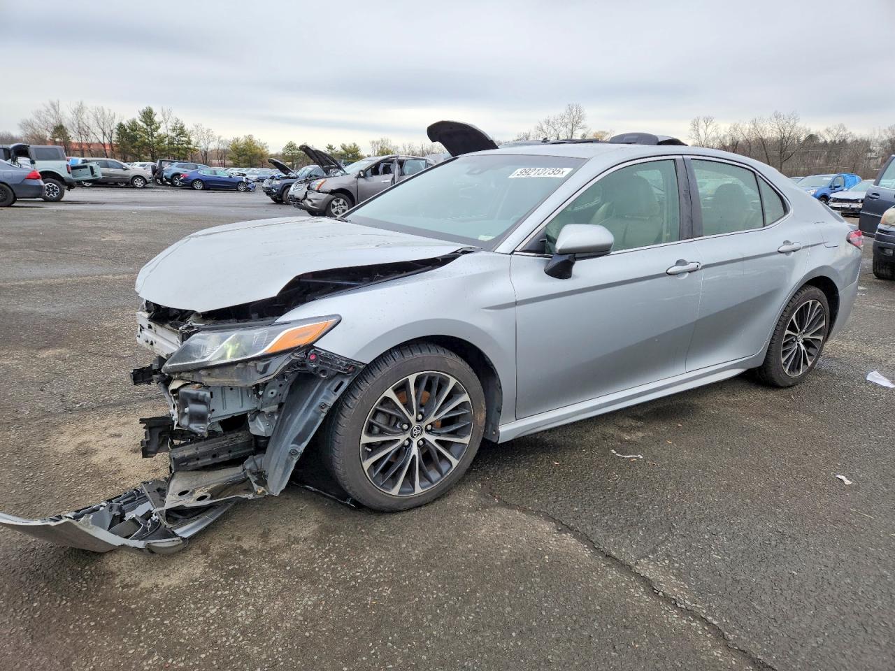 2018 TOYOTA CAMRY