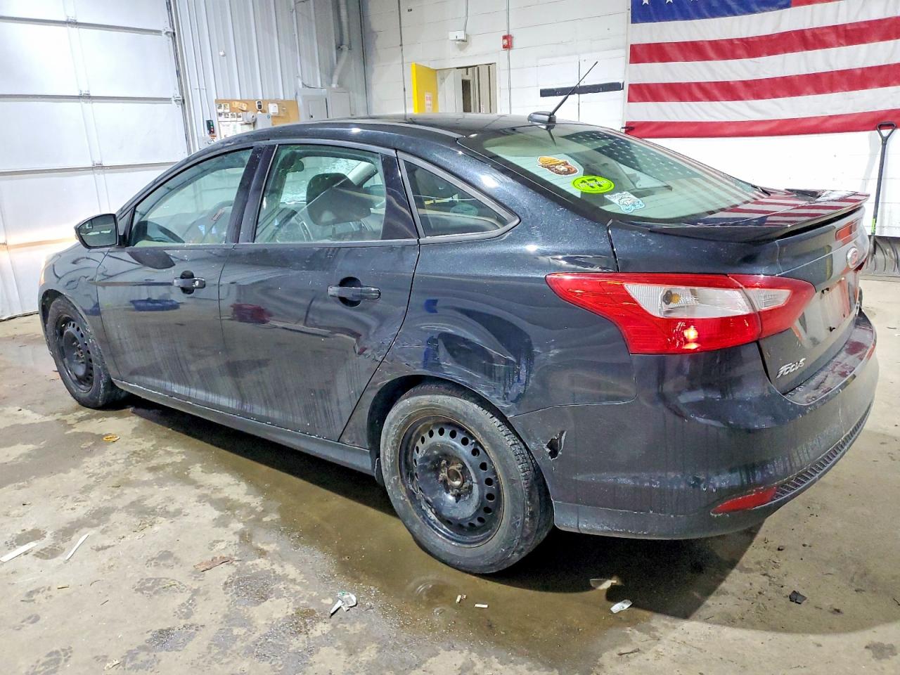 2014 FORD FOCUS SE photo 2