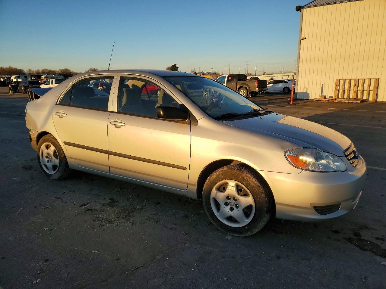 2003 TOYOTA COROLLA CE photo 4