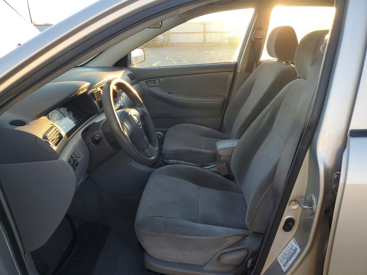 2003 TOYOTA COROLLA CE photo 7