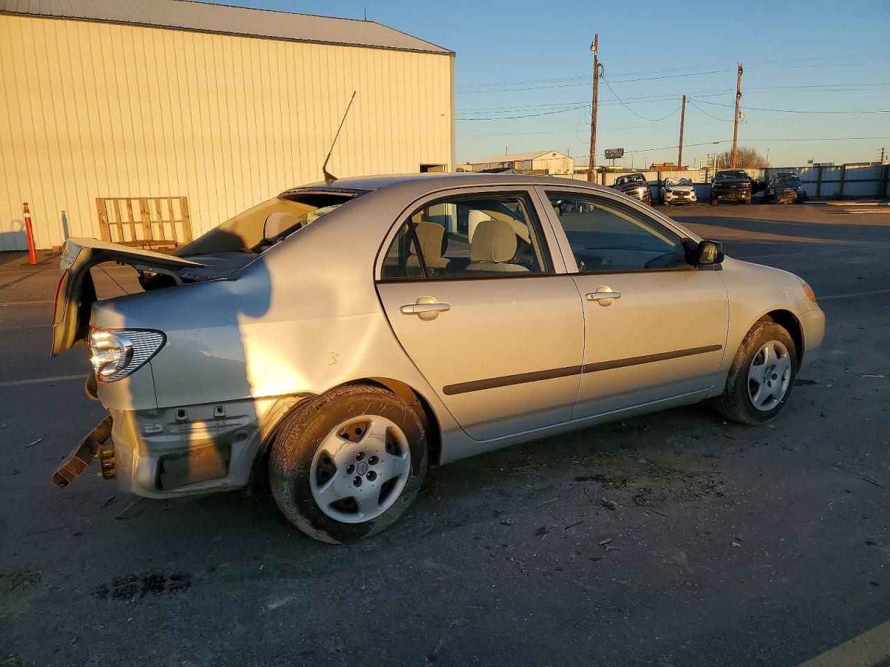 2003 TOYOTA COROLLA CE photo 3