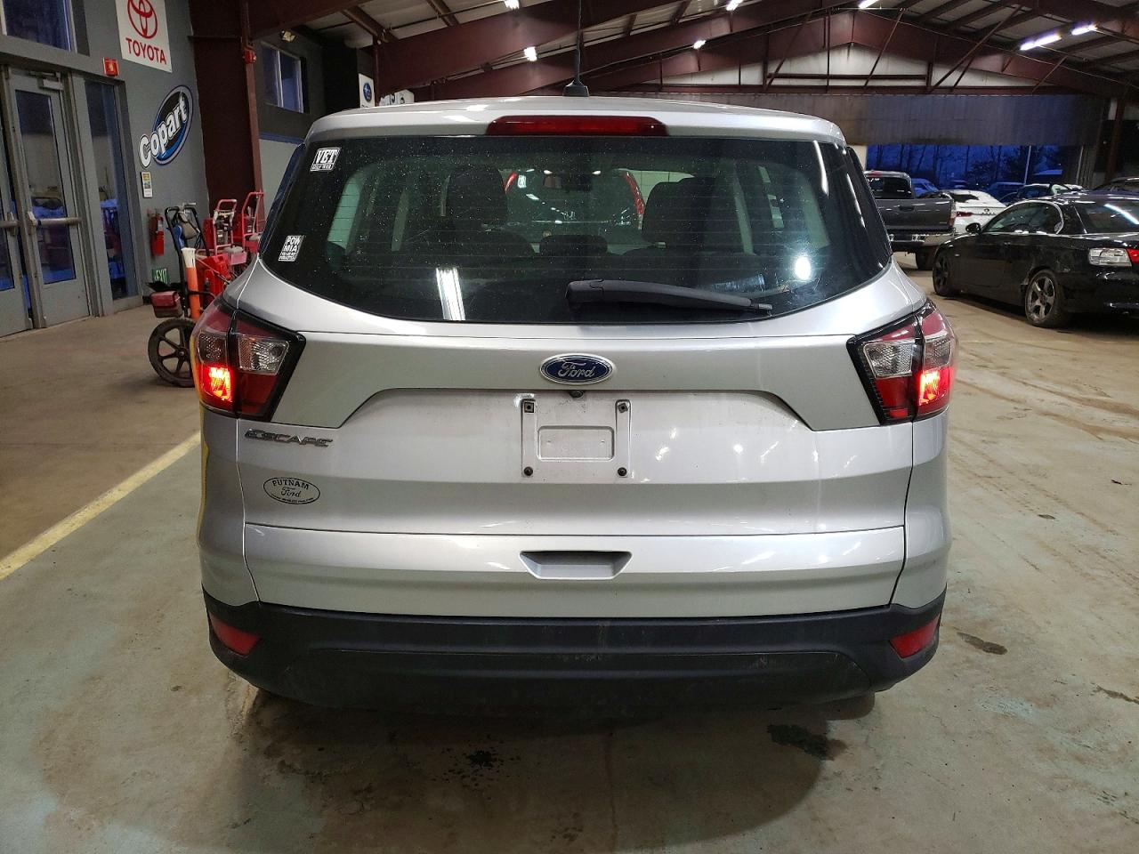 2017 FORD ESCAPE S photo 6