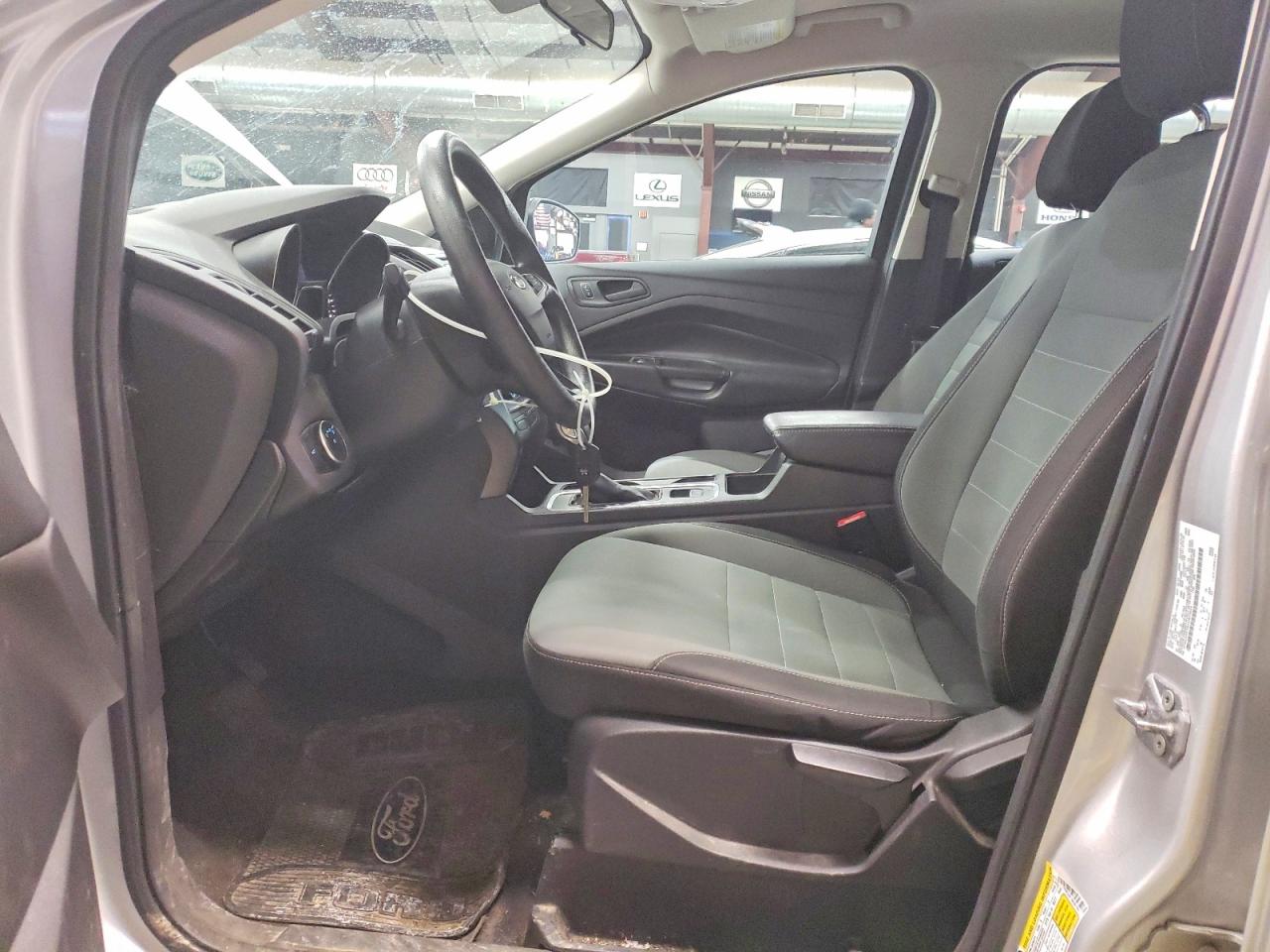 2017 FORD ESCAPE S photo 7