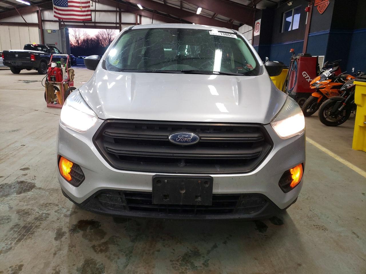 2017 FORD ESCAPE S photo 5