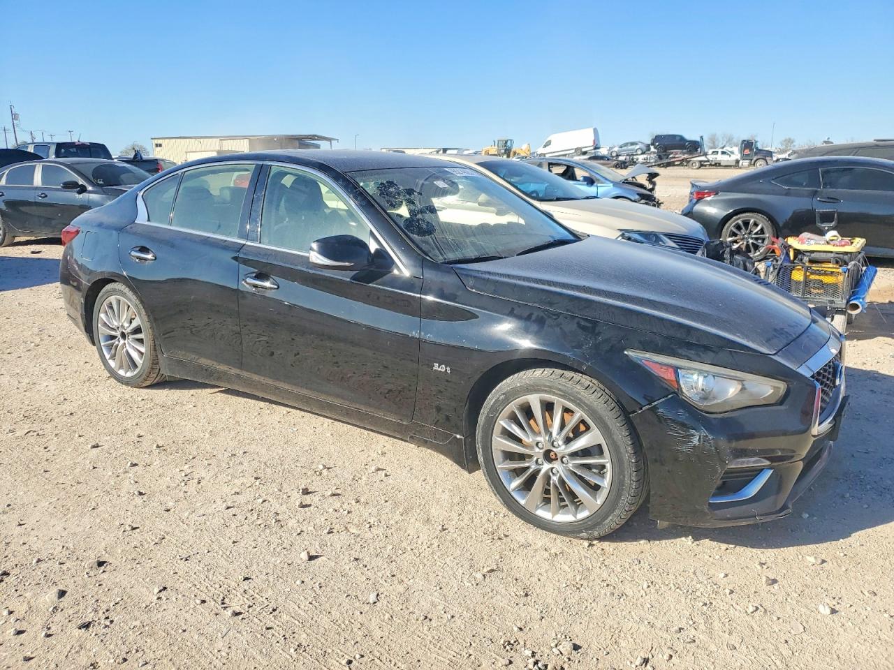 2018 INFINITI Q50 LUXE photo 4