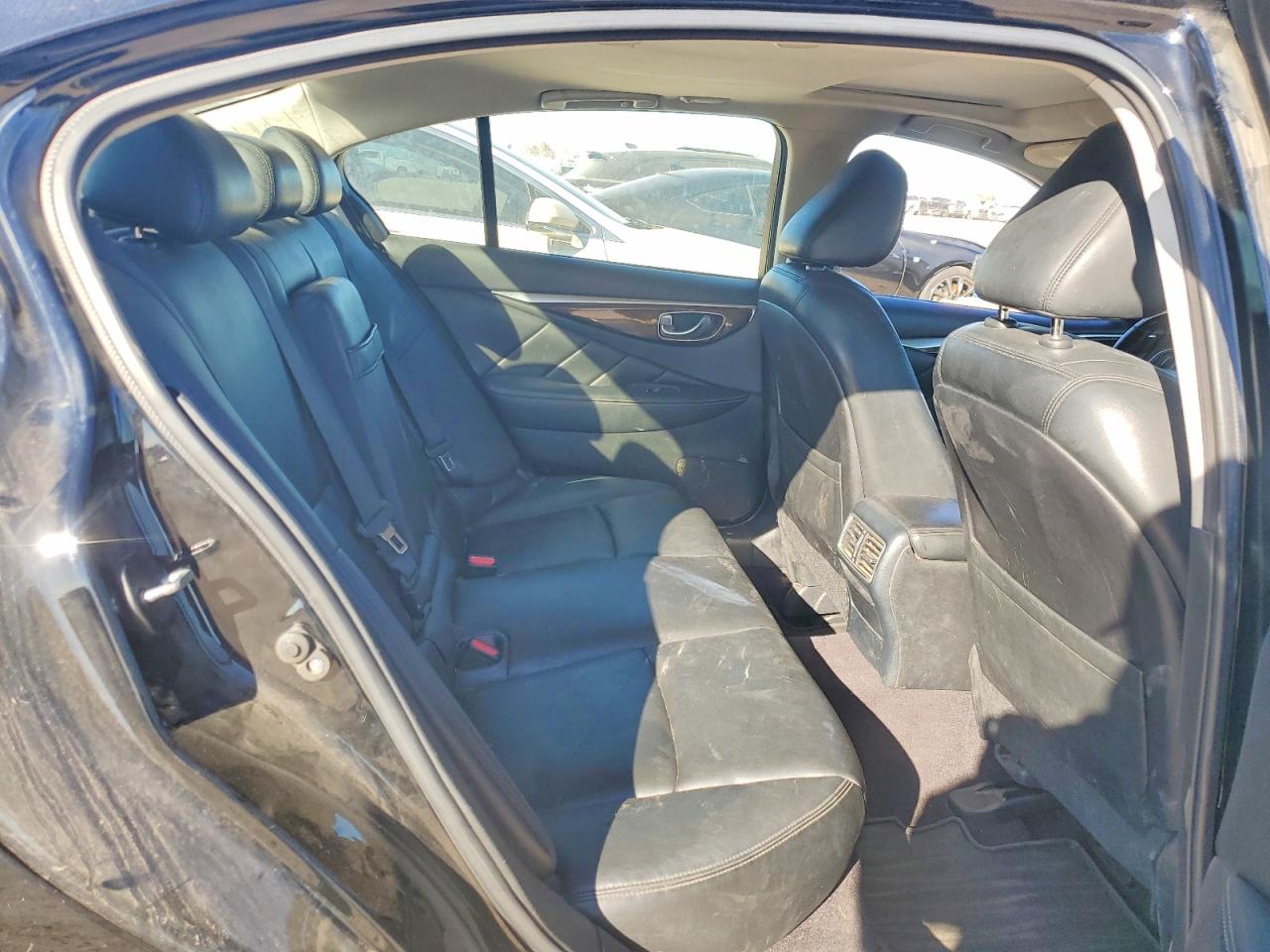 2018 INFINITI Q50 LUXE photo 10