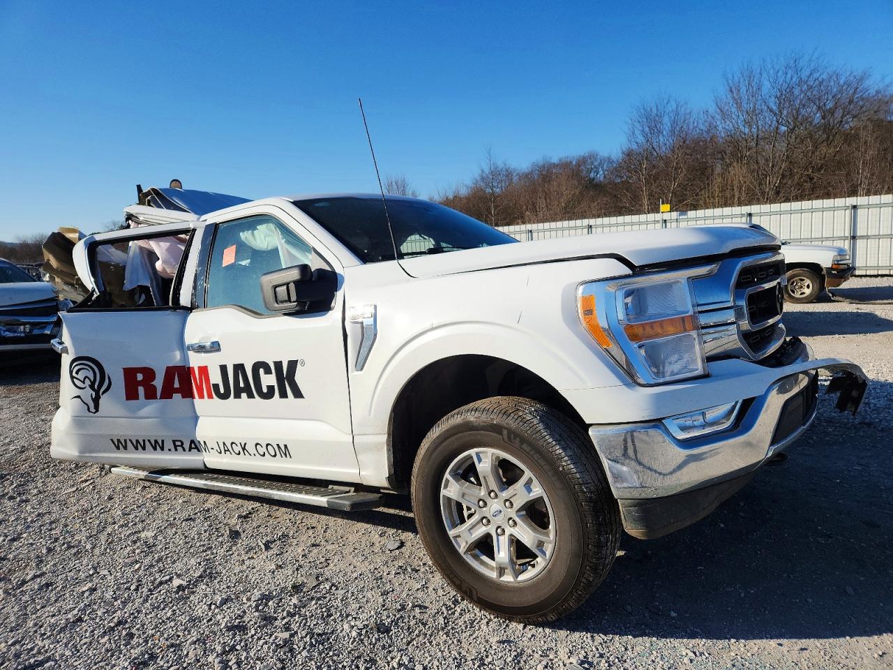 2023 FORD F150 SUPERCREW photo 4