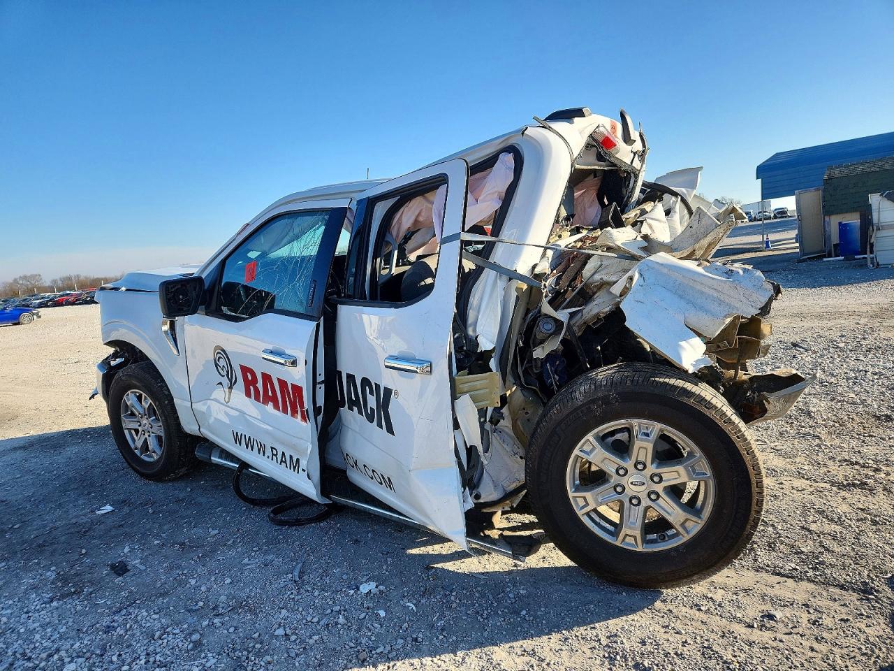 2023 FORD F150 SUPERCREW photo 2