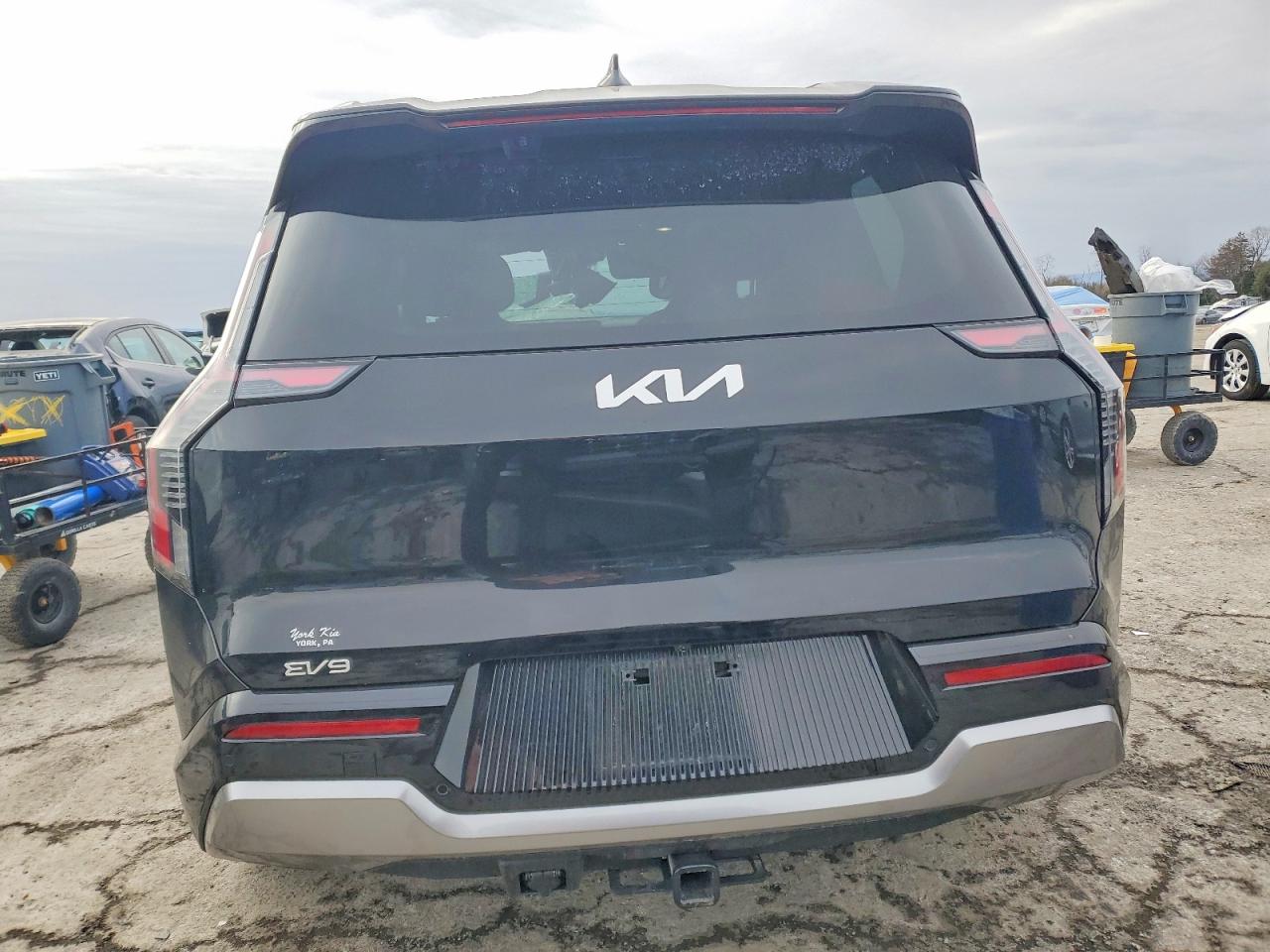 2024 KIA EV9 LAND photo 6