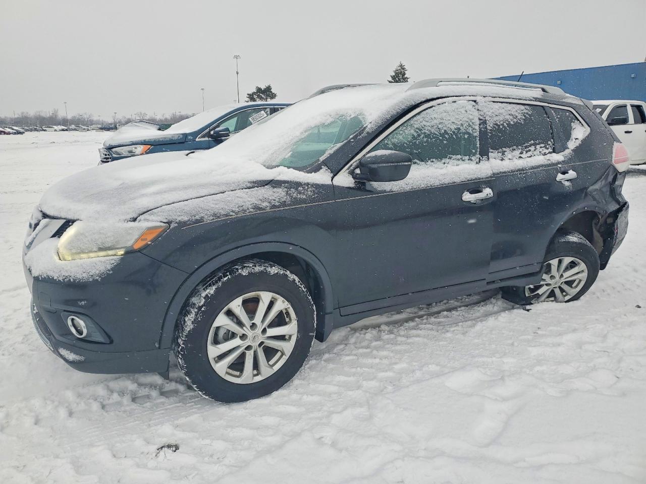 2016 NISSAN ROGUE