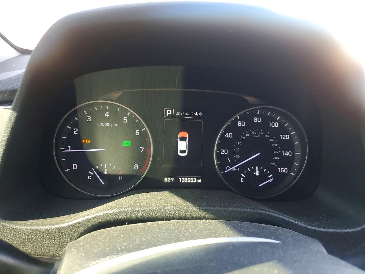 2017 HYUNDAI ELANTRA SE photo 9