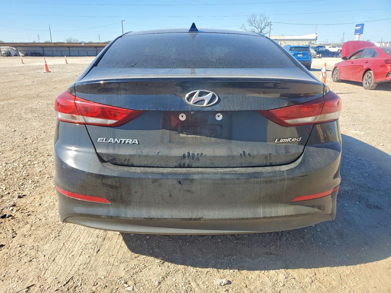2017 HYUNDAI ELANTRA SE photo 6