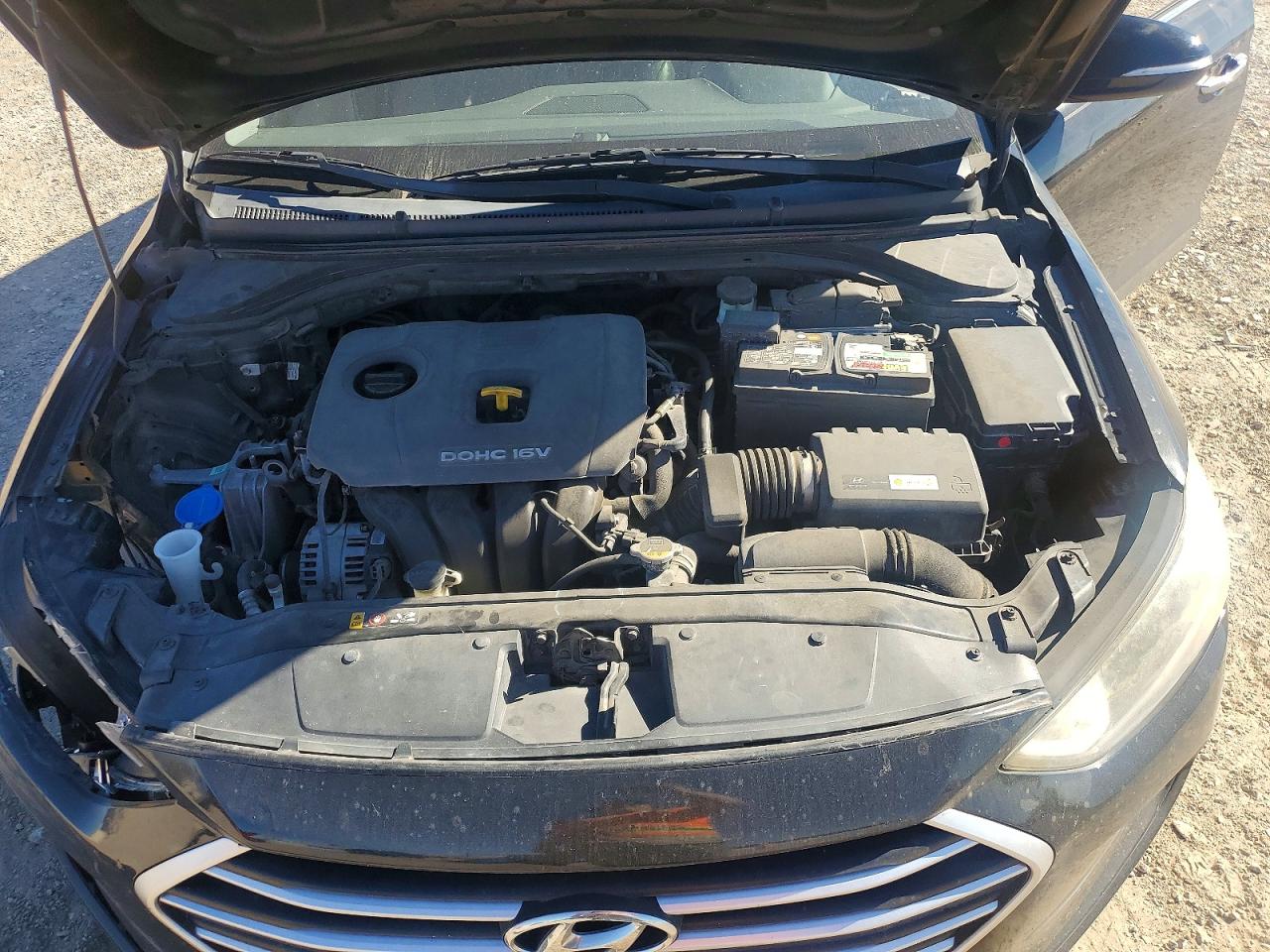 2017 HYUNDAI ELANTRA SE photo 11