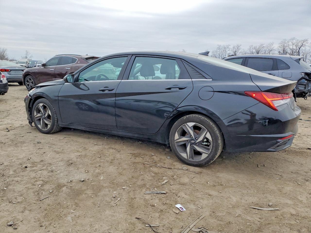 2023 HYUNDAI ELANTRA LIMITED photo 2